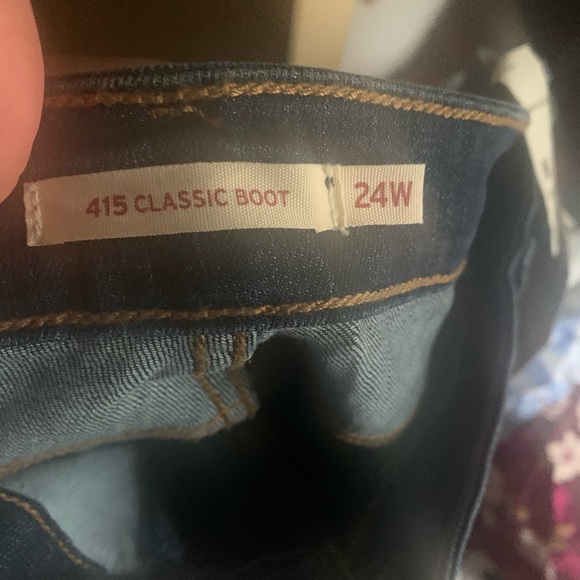 415 Bootcut Levi’s- NWT!!! - Picture 4 of 5